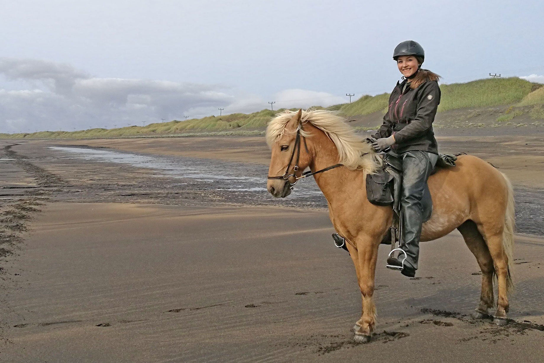 riding on beach iceland